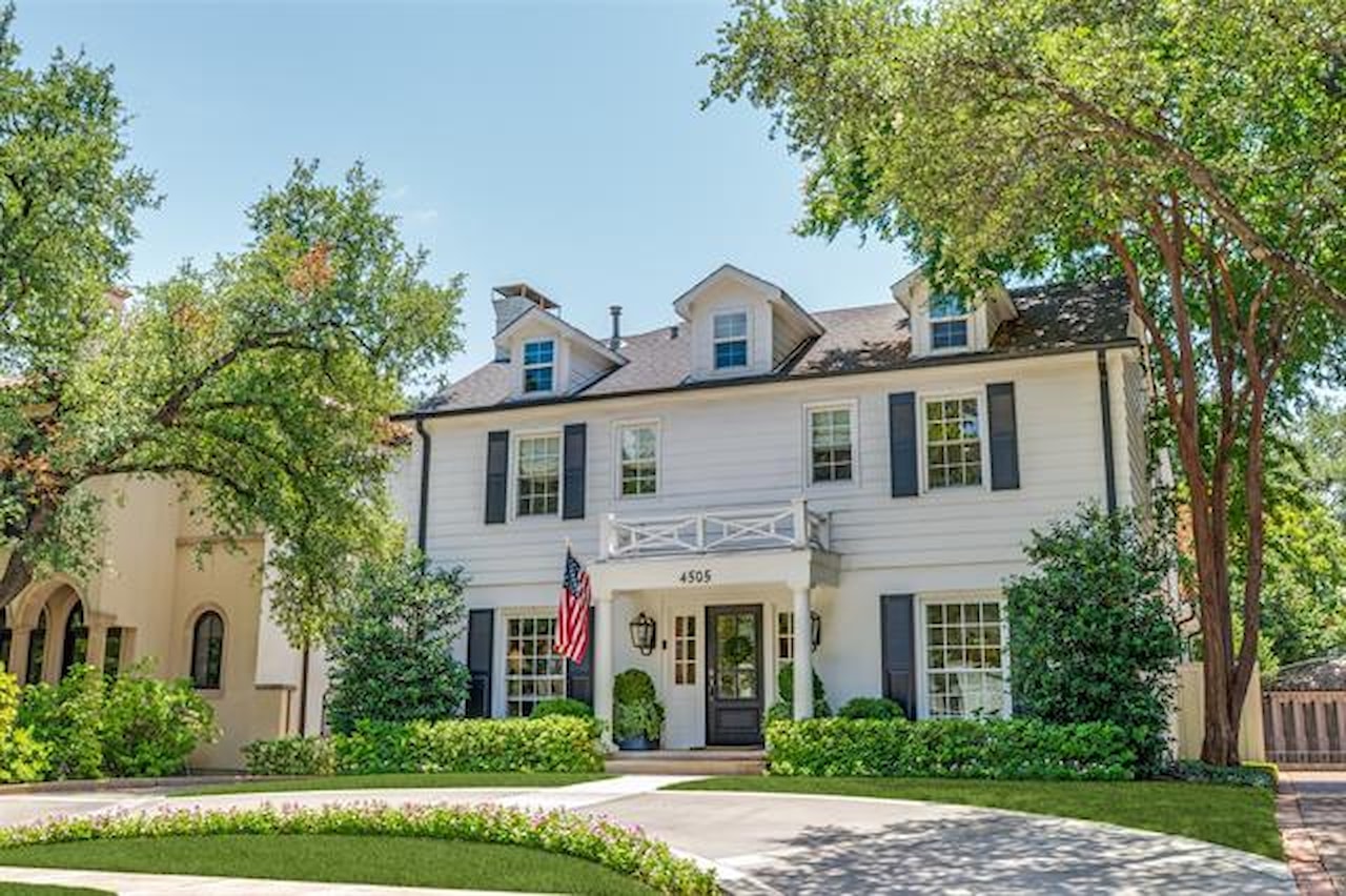 Greysq.com | Premier Real Estate Brokerage for Exceptional Properties Photo 2