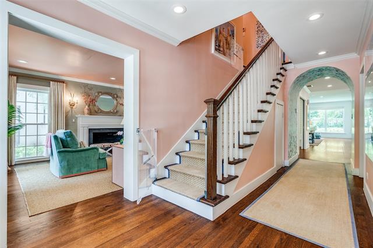 Greysq.com | Premier Real Estate Brokerage for Exceptional Properties Photo 6