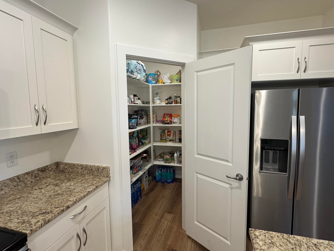 503 Stewart Creek Washington, UT 84780 home for sale, MLS#25-262949 - Erika Rogers Photo 6