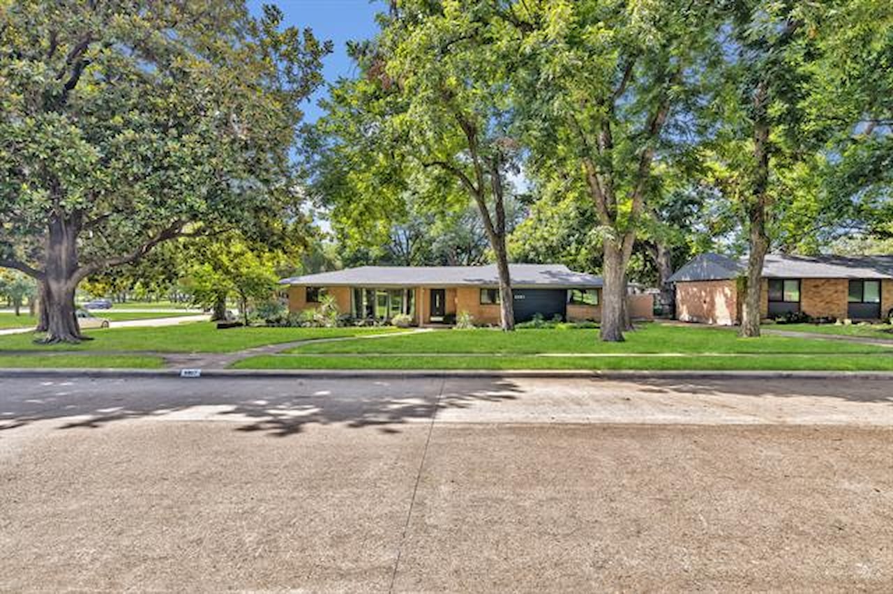Greysq.com | Premier Real Estate Brokerage for Exceptional Properties Photo 4