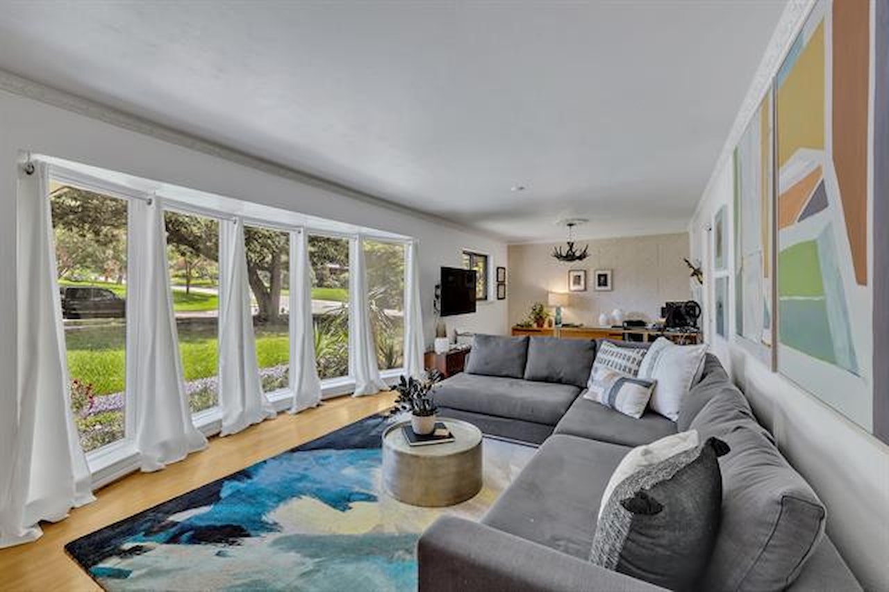 Greysq.com | Premier Real Estate Brokerage for Exceptional Properties Photo 7