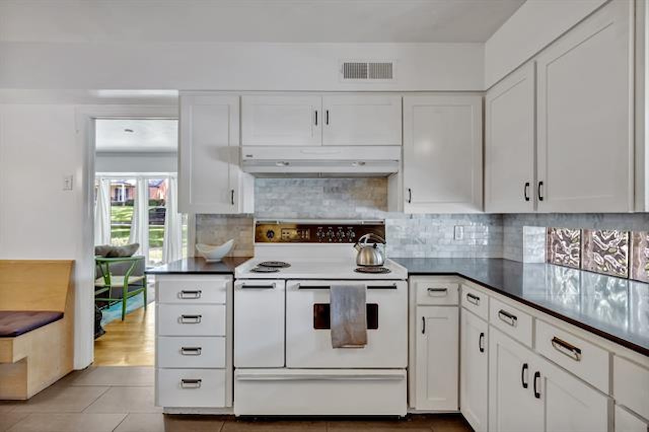 Greysq.com | Premier Real Estate Brokerage for Exceptional Properties Photo 17