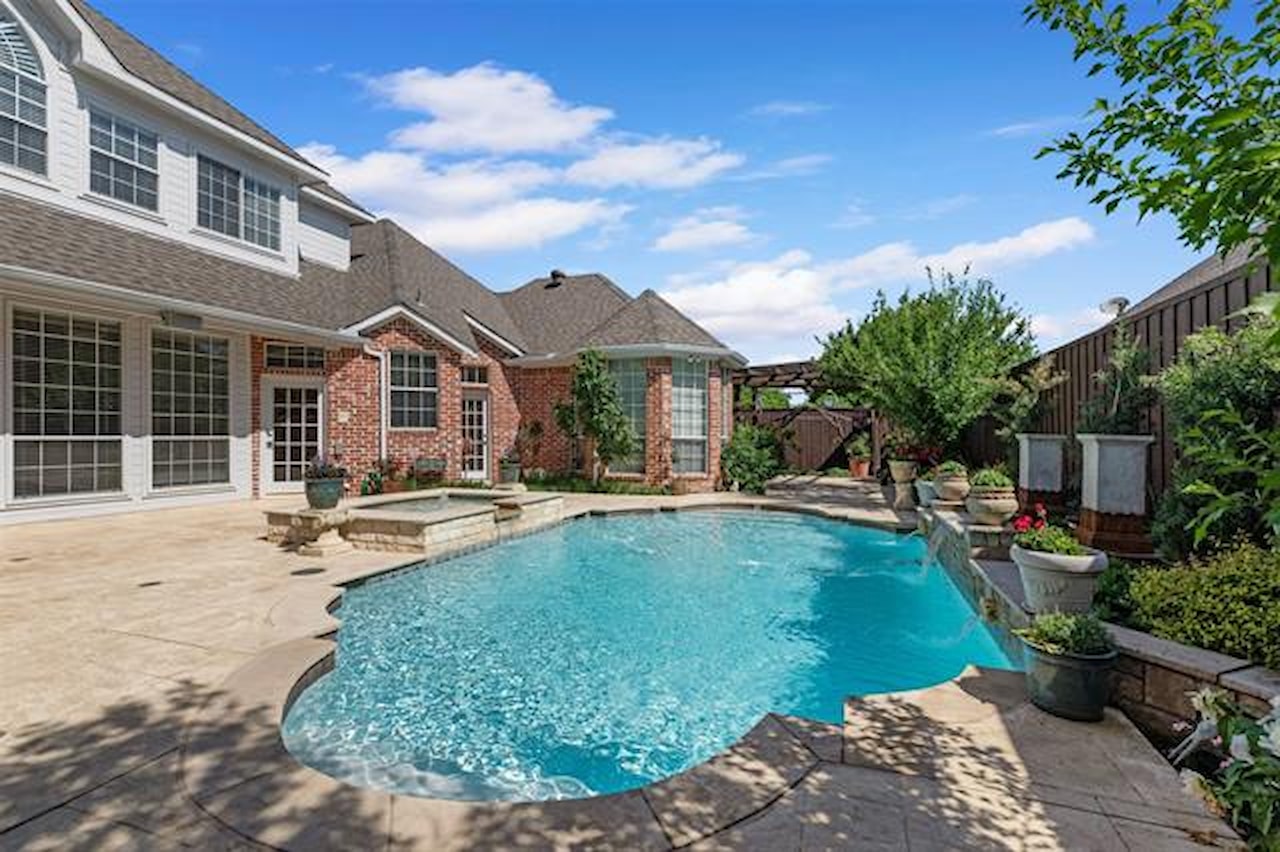Greysq.com | Premier Real Estate Brokerage for Exceptional Properties Photo 2
