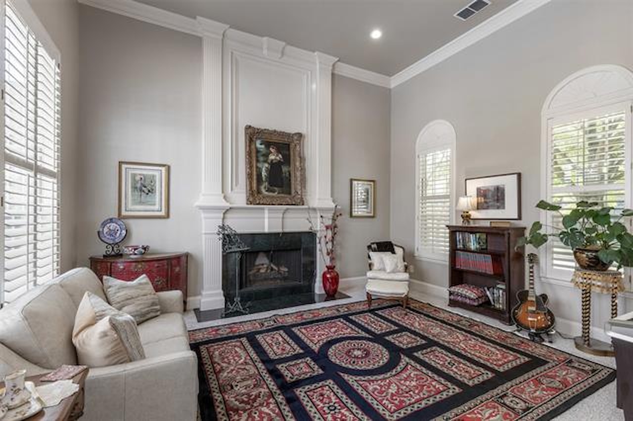 Greysq.com | Premier Real Estate Brokerage for Exceptional Properties Photo 7