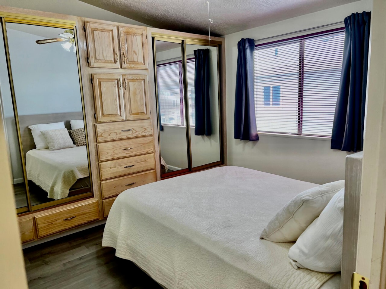 1150 W Red Hills Parkway #72 Washington, UT 84780 home for sale, MLS#25-263750 - Erika Rogers Photo 12