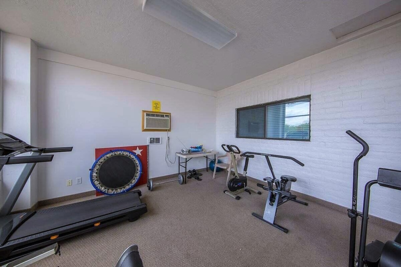 1150 W Red Hills Parkway #72 Washington, UT 84780 home for sale, MLS#25-263750 - Erika Rogers Photo 18