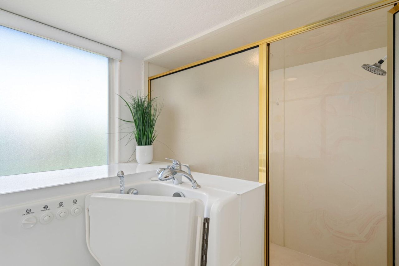 1050 E Brigham #64 St George, UT 84790 home for sale, MLS#25-263772 - Erika Rogers Photo 18