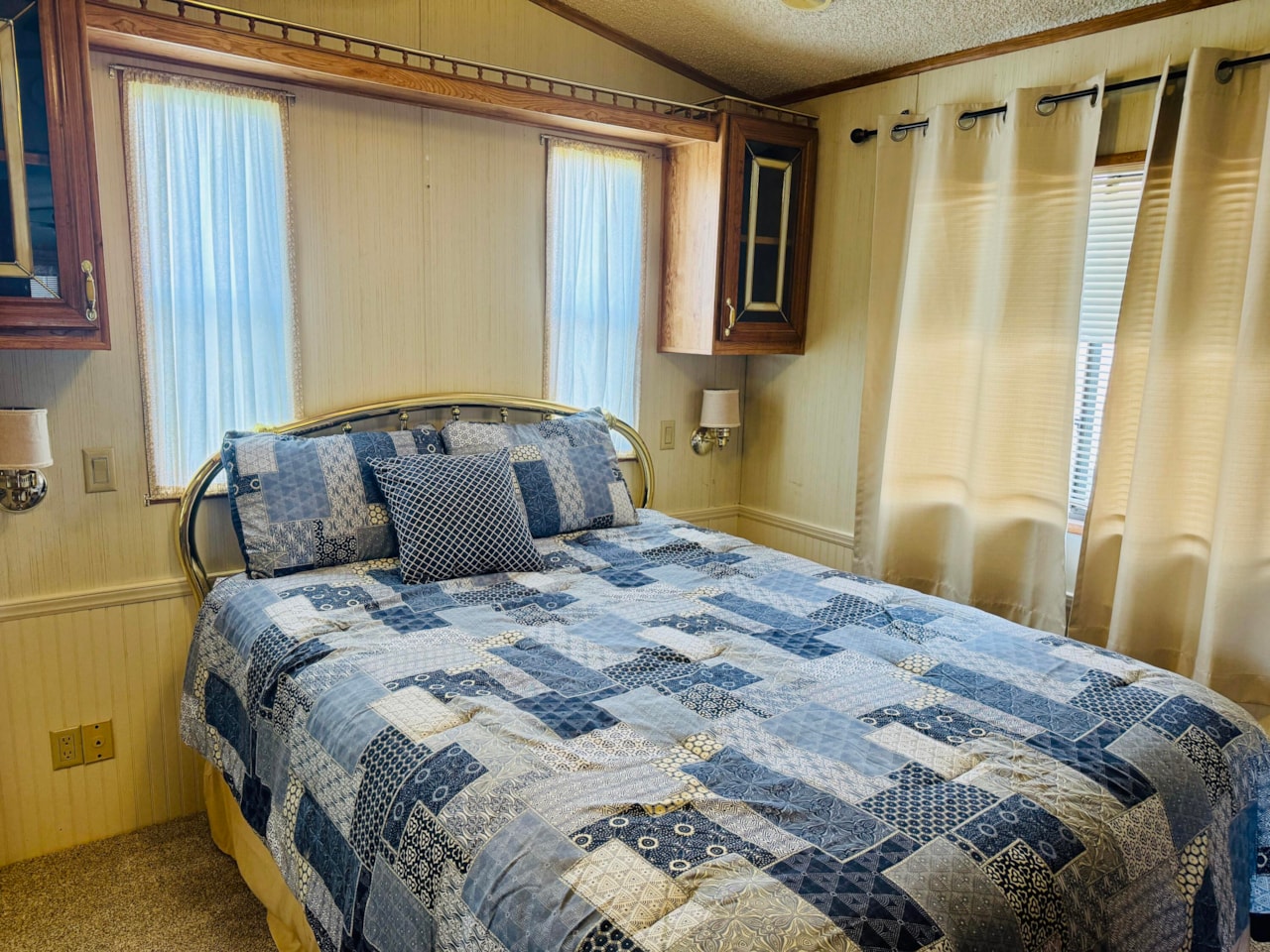 1150 W Red Hills Parkway #122 Washington, UT 84780 home for sale, MLS#25-263798 - Erika Rogers Photo 22