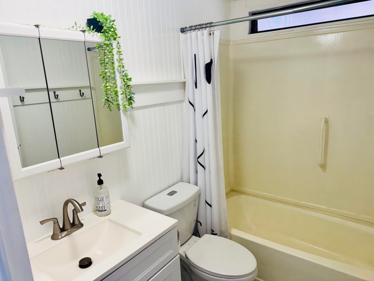 1360 N Dixie Downs RD #24 St George, UT 84770 home for sale, MLS#25-263796 - Erika Rogers Photo 17