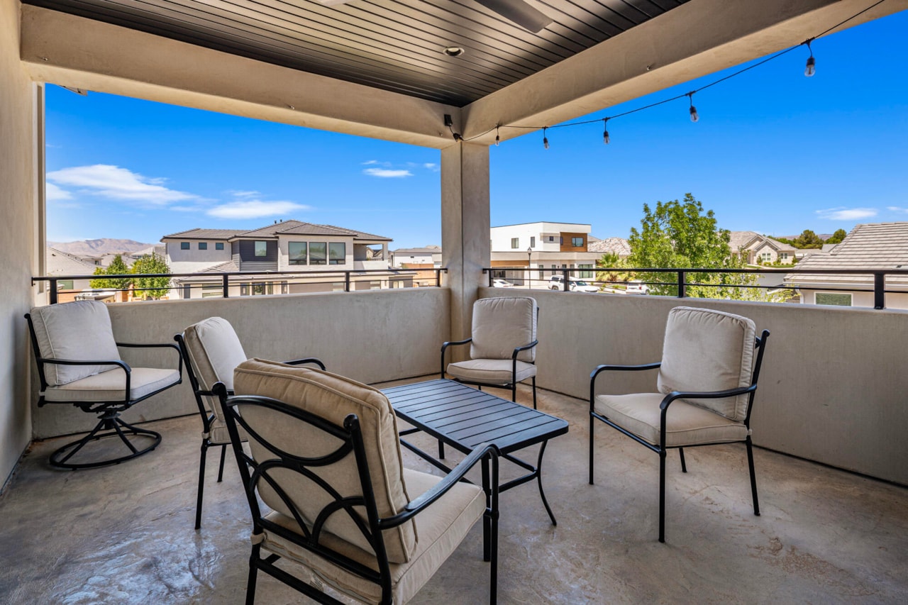 1051 S High Mesa CIR St George, UT 84790 home for sale, MLS#25-263449 - Erika Rogers Photo 20