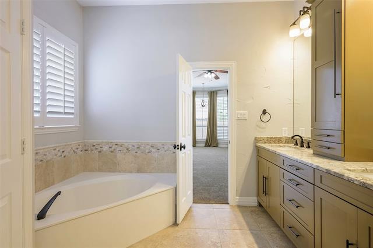 Greysq.com | Premier Real Estate Brokerage for Exceptional Properties Photo 4