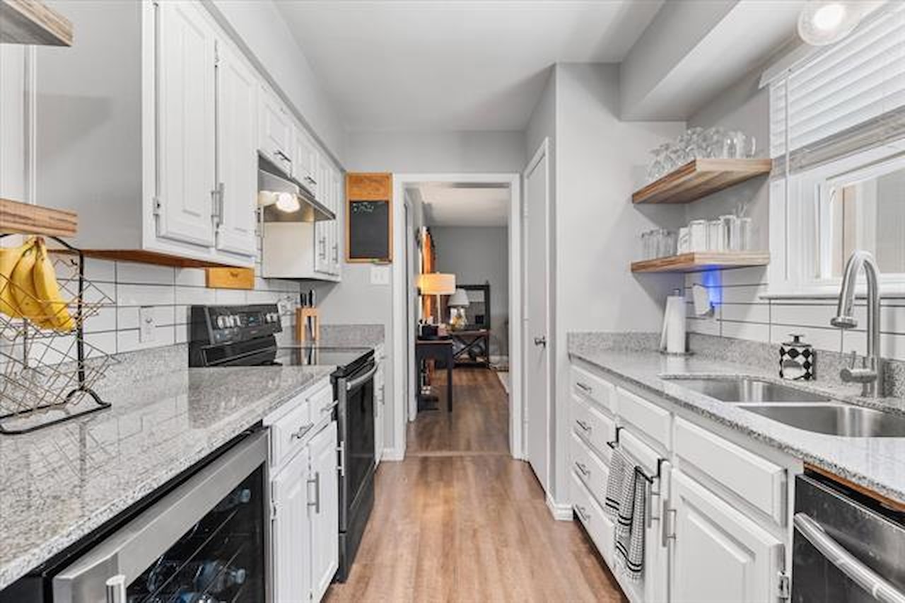 Greysq.com | Premier Real Estate Brokerage for Exceptional Properties Photo 8