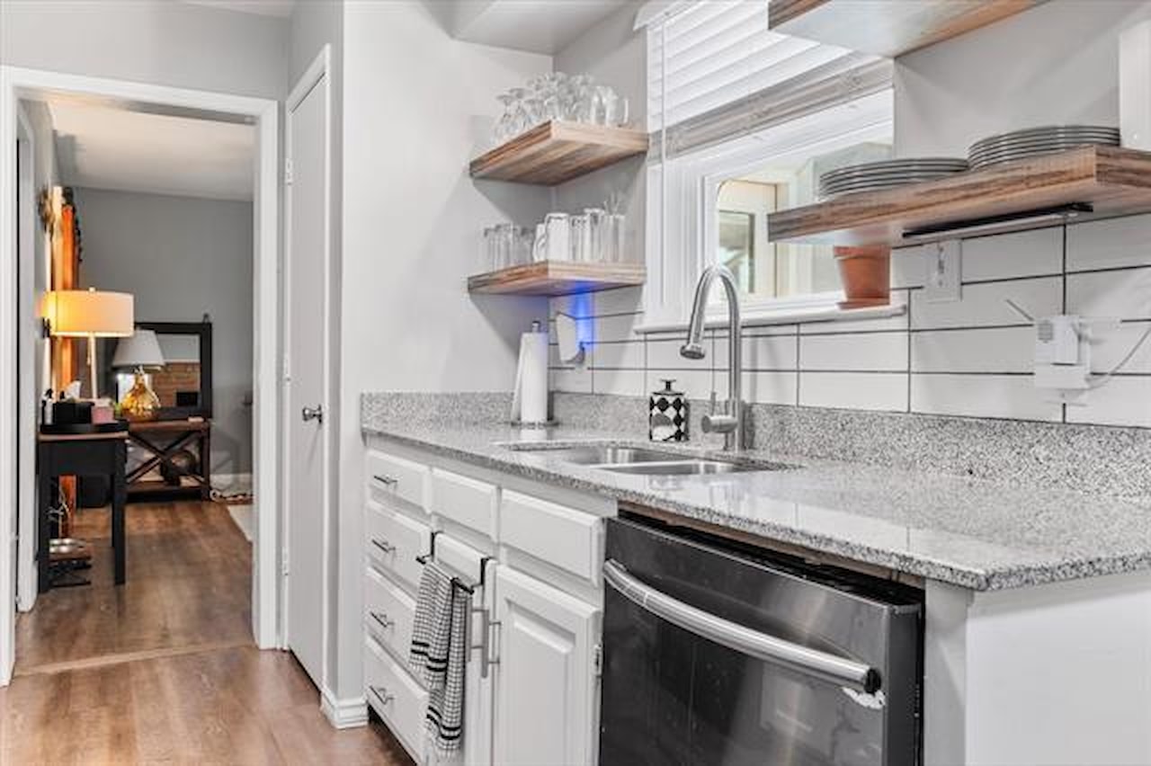 Greysq.com | Premier Real Estate Brokerage for Exceptional Properties Photo 9