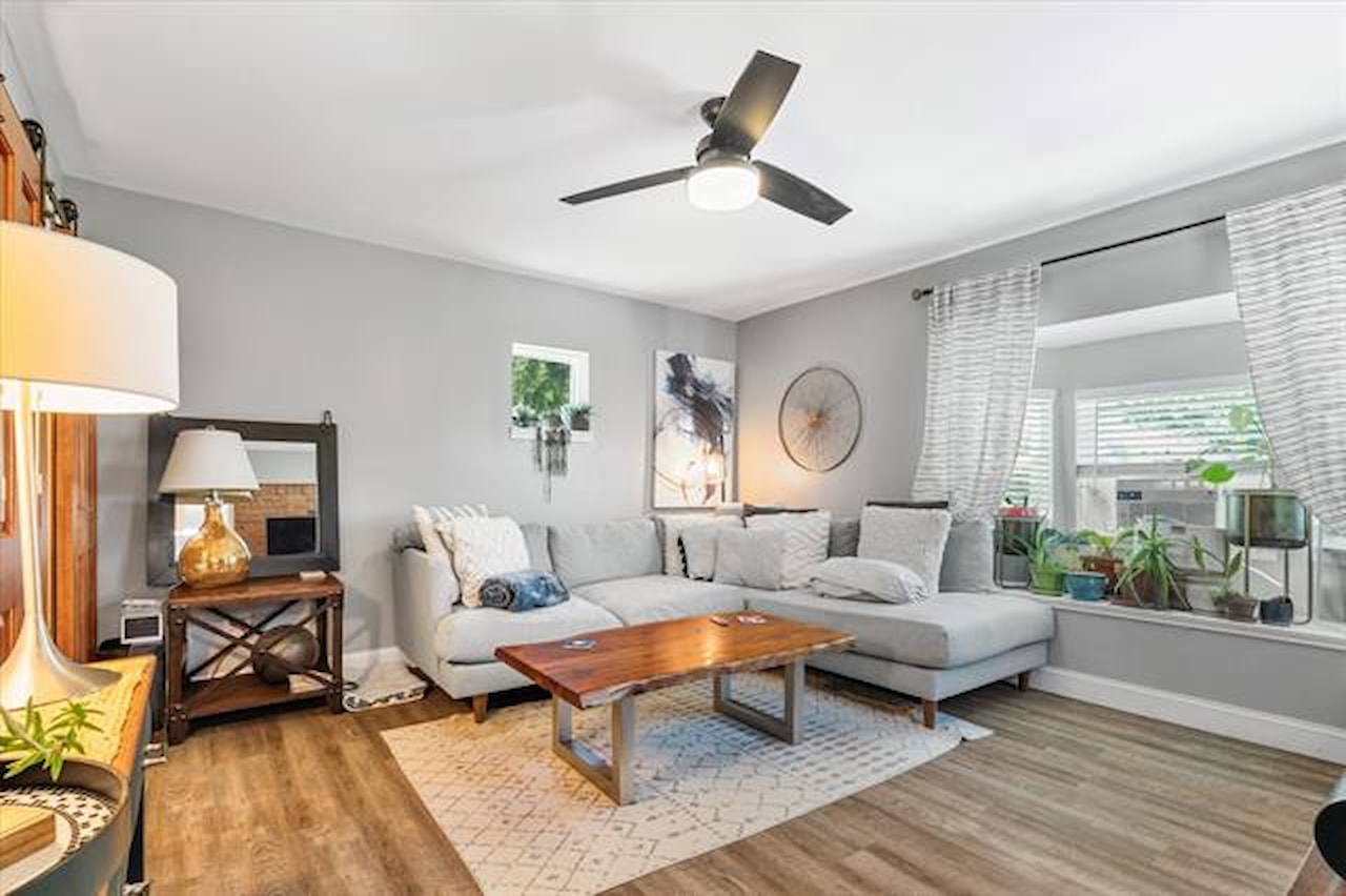 Greysq.com | Premier Real Estate Brokerage for Exceptional Properties Photo 13