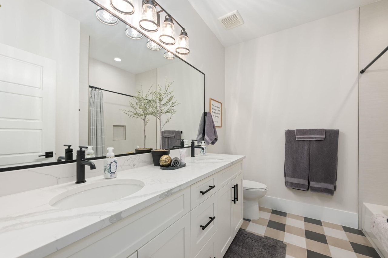 2799 Stonedale DR St George, UT 84790 home for sale, MLS#25-263626 - Erika Rogers Photo 46