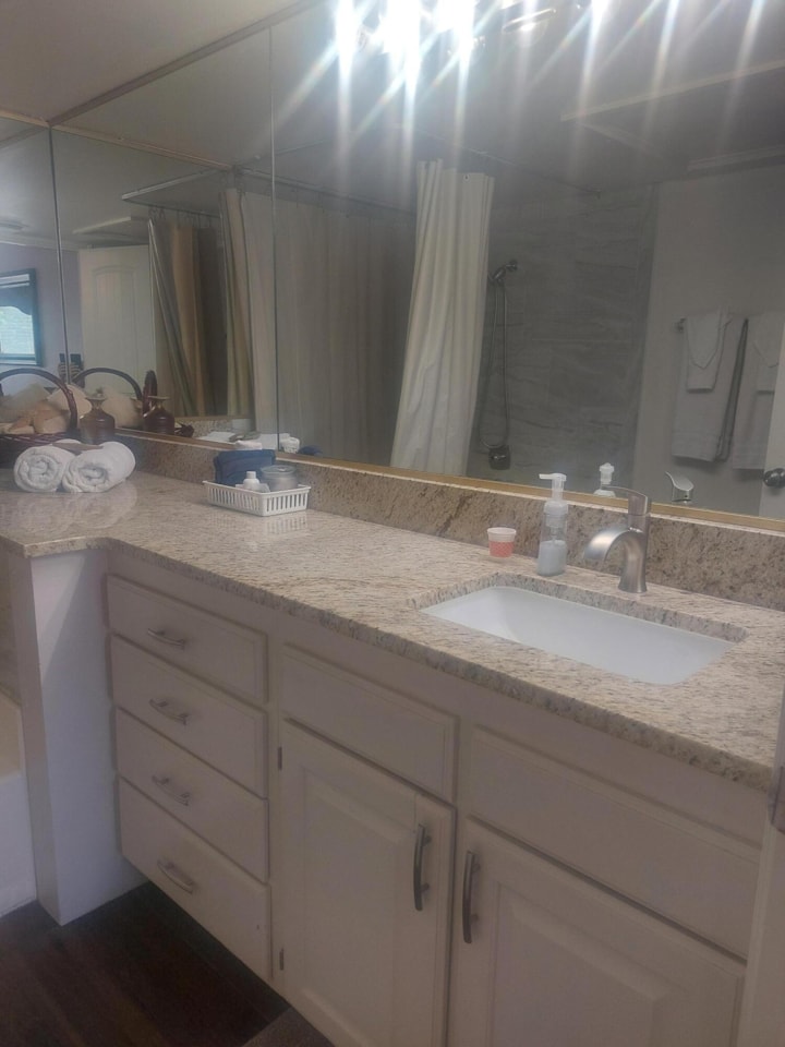 860 S Village Road #G5 St George, UT 84770 condo for sale, MLS#25-263728 - Erika Rogers Photo 9