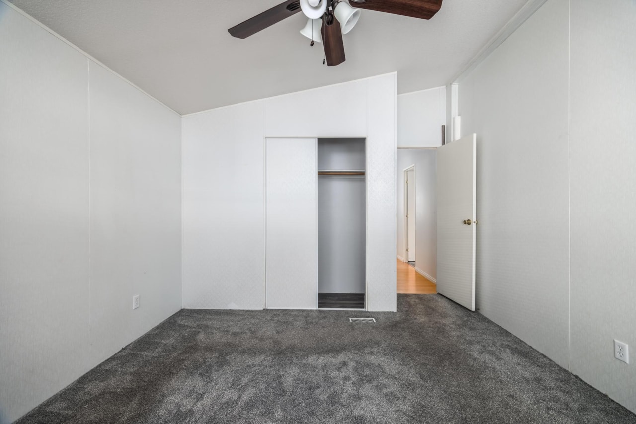 1360 N Dixie Downs RD #55 St George, UT 84770 home for sale, MLS#25-264004 - Erika Rogers Photo 13