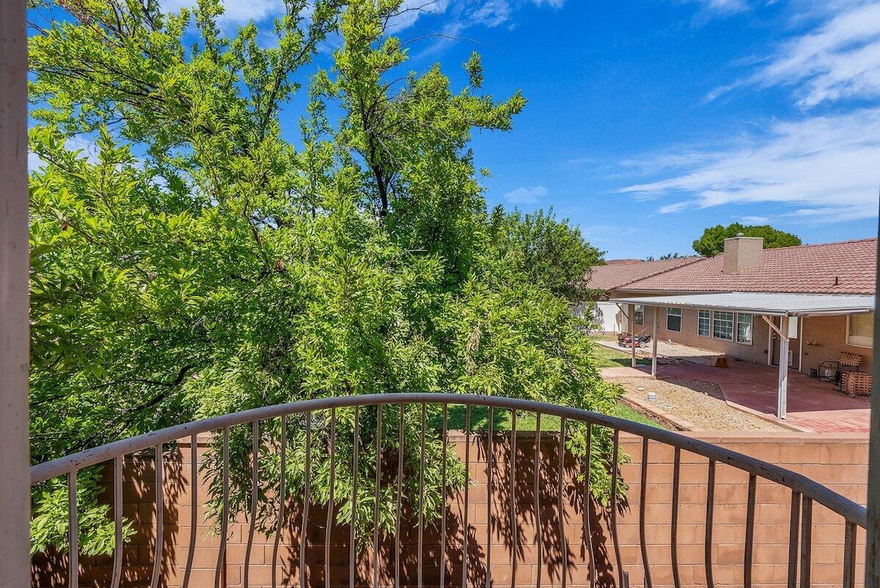 700 N Main ST #L6 Washington, UT 84780 condo for sale, MLS#25-264052 - Erika Rogers Photo 8