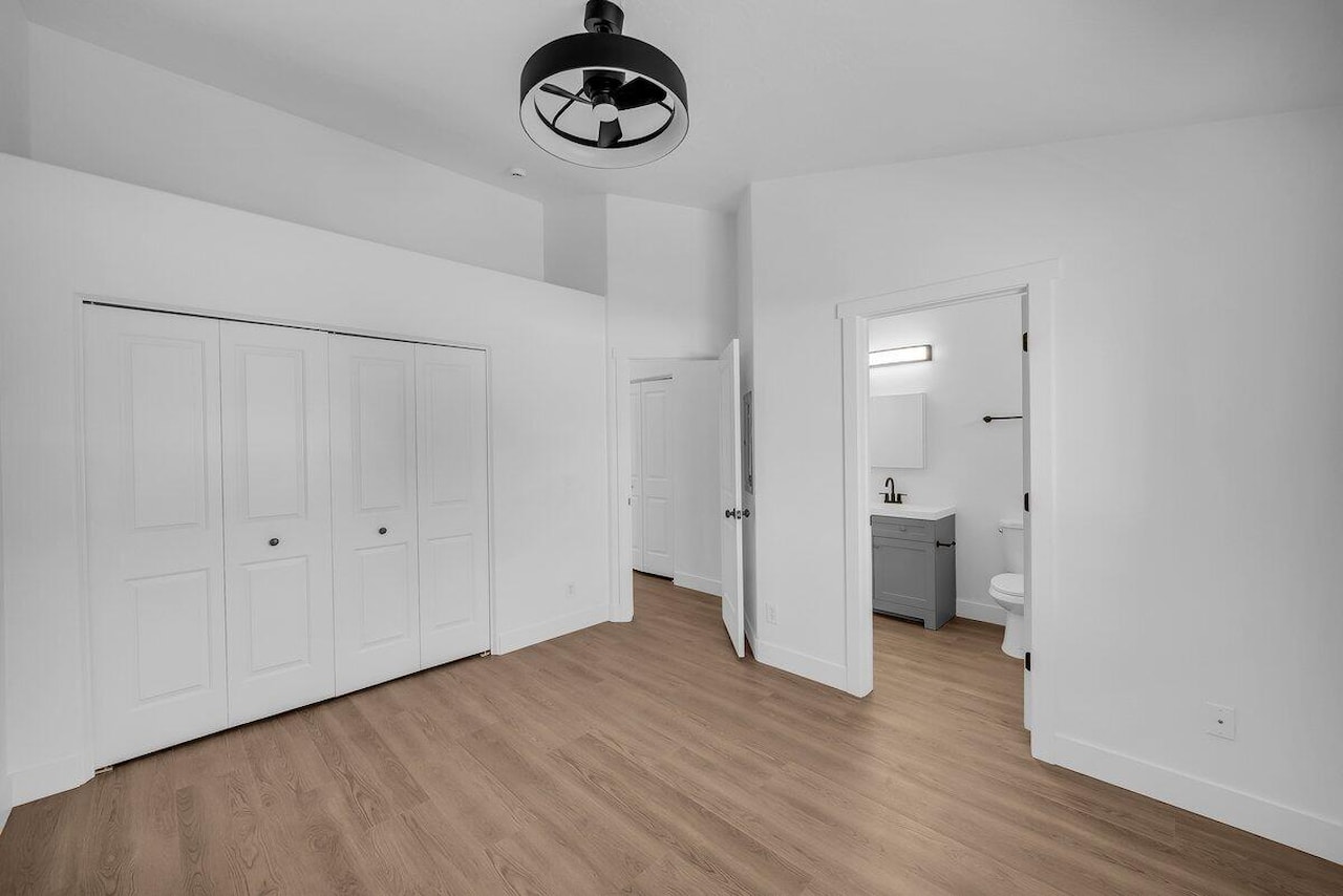 700 N Main ST #L6 Washington, UT 84780 condo for sale, MLS#25-264052 - Erika Rogers Photo 11