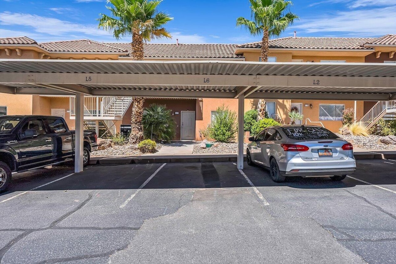 700 N Main ST #L6 Washington, UT 84780 condo for sale, MLS#25-264052 - Erika Rogers Photo 13