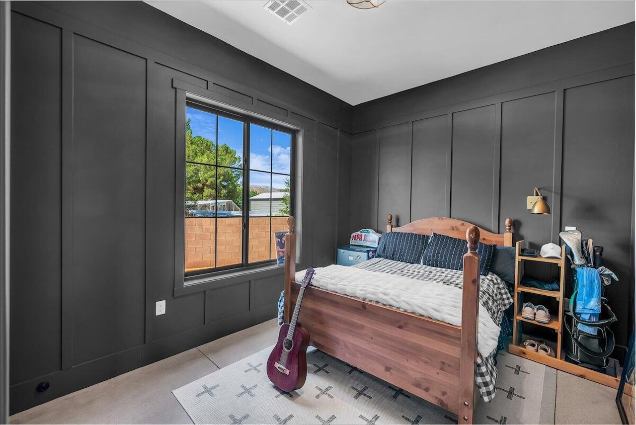 2447 Arrowhead Trl Santa Clara, UT 84765 home for sale, MLS#25-264042 - Erika Rogers Photo 7