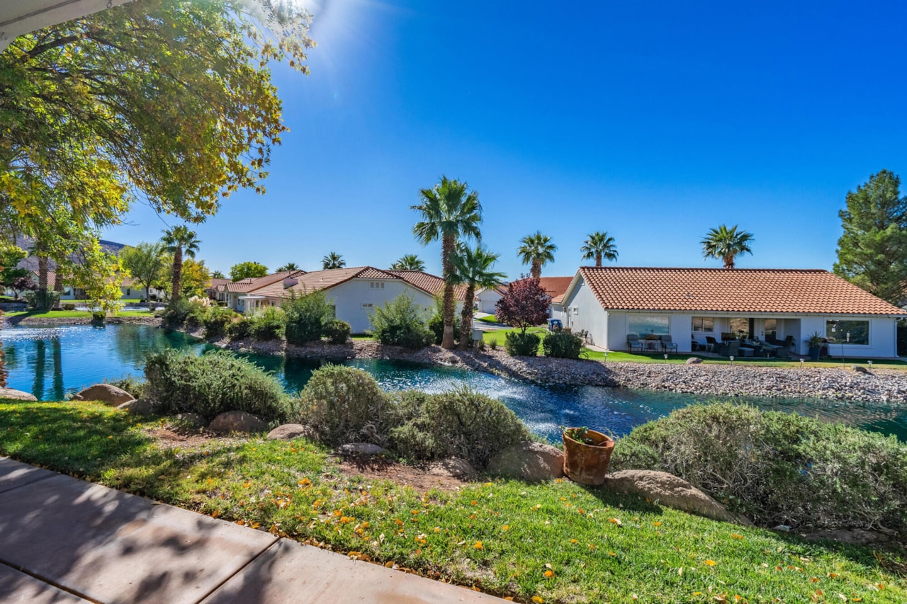 1610 W 100 N #82 St George, UT 84770 home for sale, MLS#25-264056 - Erika Rogers Photo 2