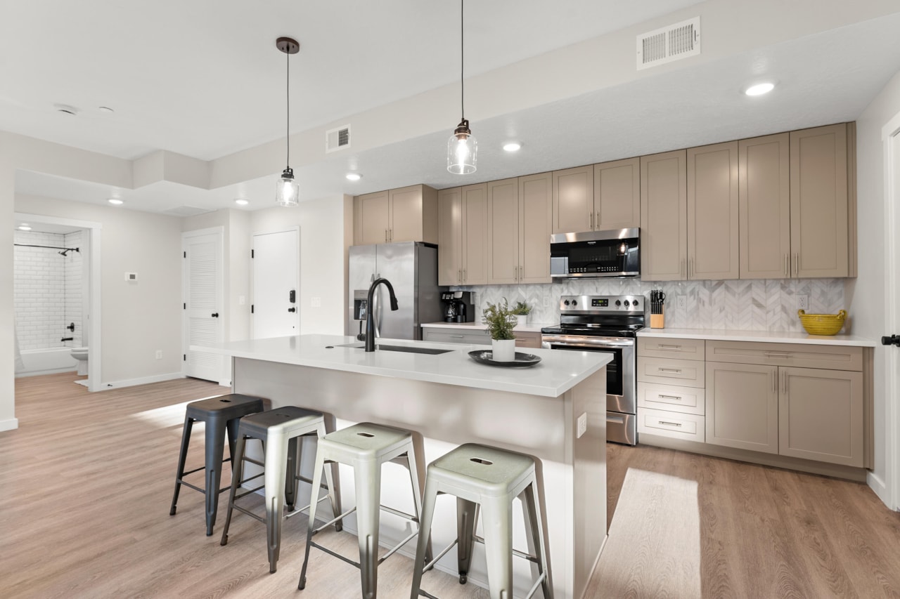 961 W Akoya Pearl ST #202 St George, UT 84790 condo for sale, MLS#25-264105 - Erika Rogers Photo 6