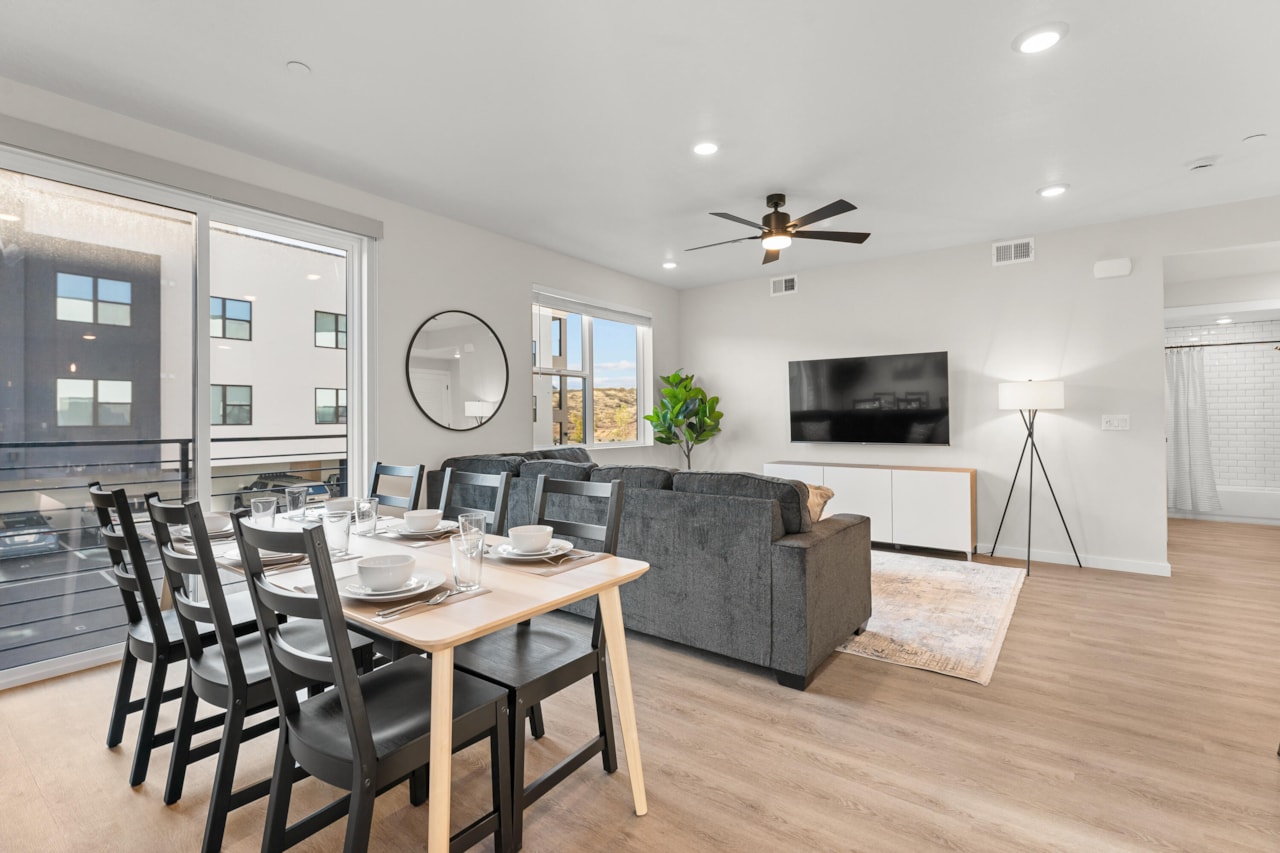 961 W Akoya Pearl ST #202 St George, UT 84790 condo for sale, MLS#25-264105 - Erika Rogers Photo 10