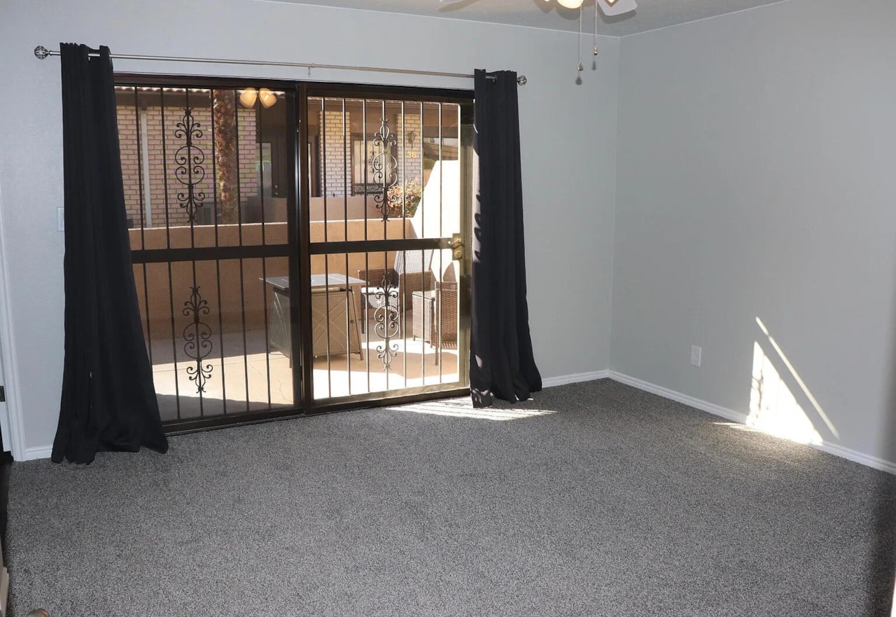 777 S 400  E #45 St George, UT 84770 home for sale, MLS#25-264190 - Erika Rogers Photo 9