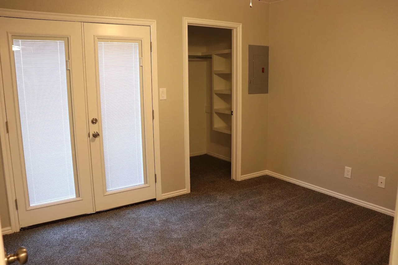 777 S 400  E #45 St George, UT 84770 home for sale, MLS#25-264190 - Erika Rogers Photo 10