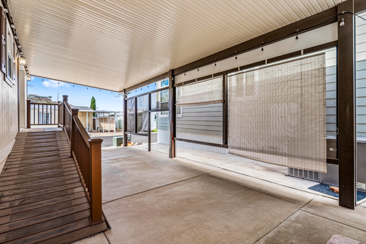 448 E Telegraph ST E #136 Washington, UT 84780 home for sale, MLS#25-260717 - Erika Rogers Photo 8