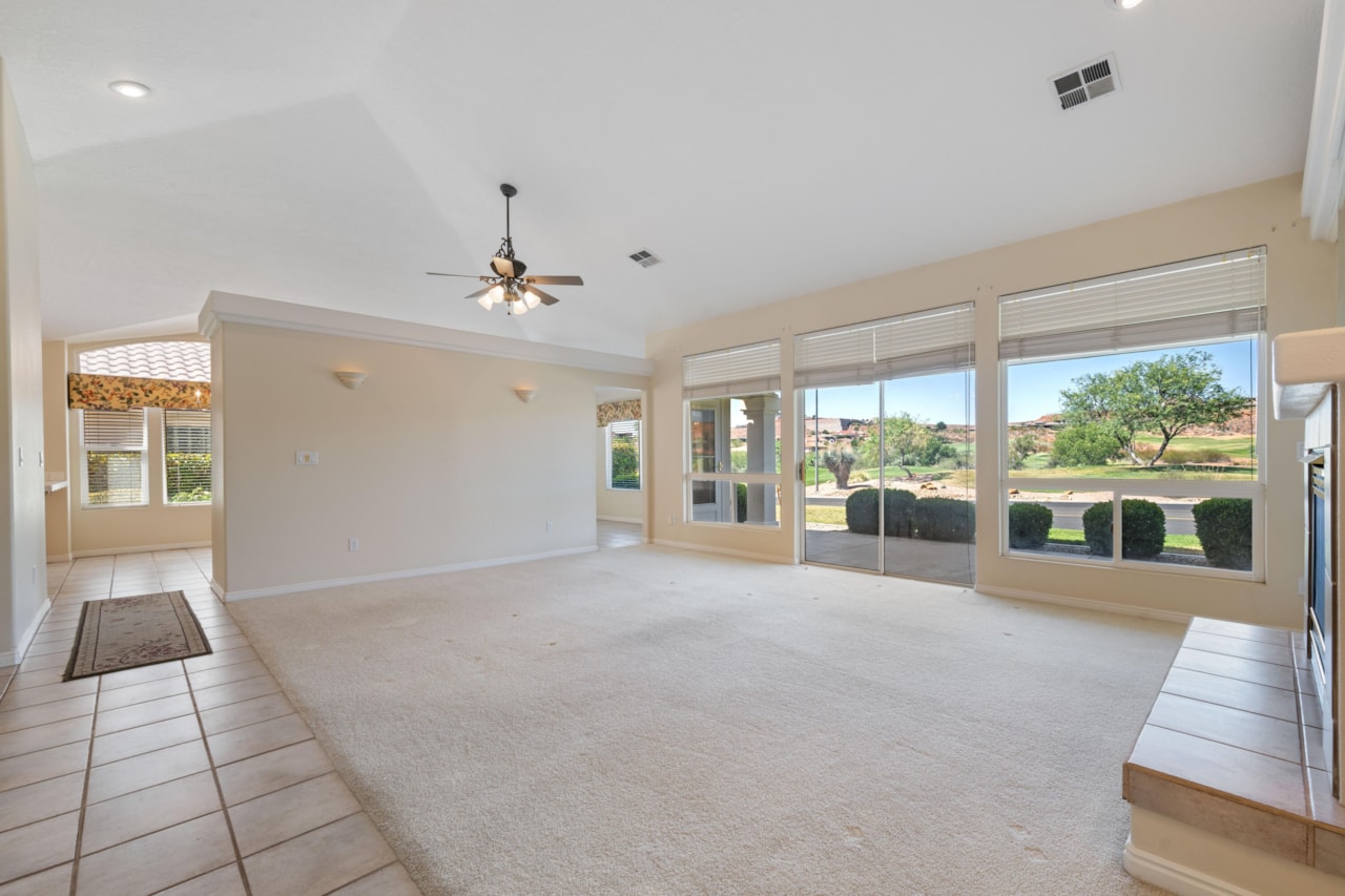 356 N Cactus LN #Unit 10 Washington, UT 84780 home for sale, MLS#25-264254 - Erika Rogers Photo 10