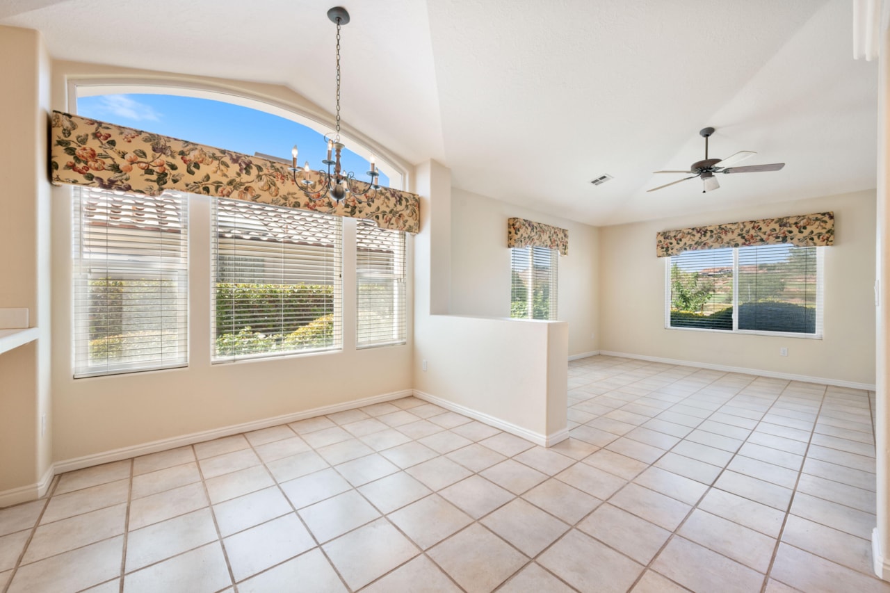 356 N Cactus LN #Unit 10 Washington, UT 84780 home for sale, MLS#25-264254 - Erika Rogers Photo 14