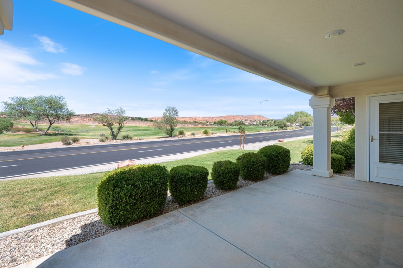 356 N Cactus LN #Unit 10 Washington, UT 84780 home for sale, MLS#25-264254 - Erika Rogers Photo 35