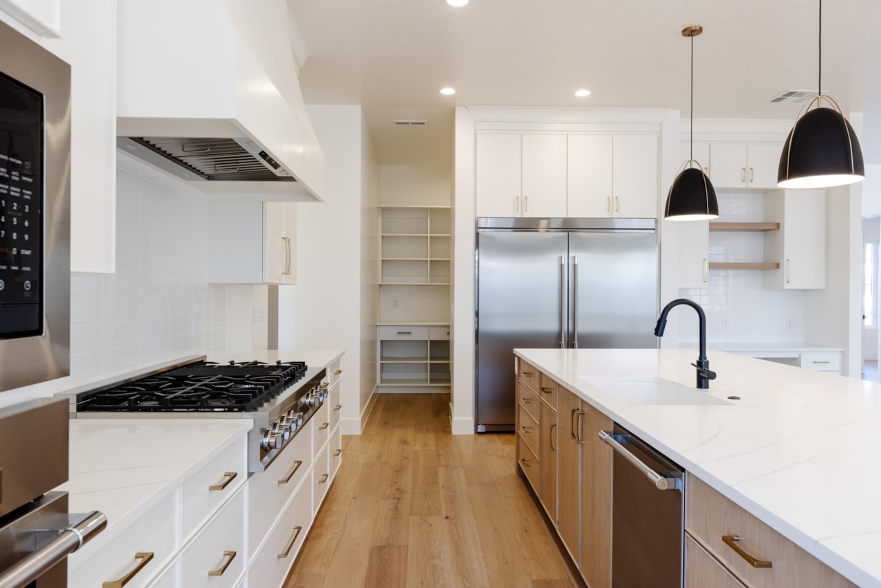 714 Chloe LN Washington, UT 84780 home for sale, MLS#25-258470 - Erika Rogers Photo 14