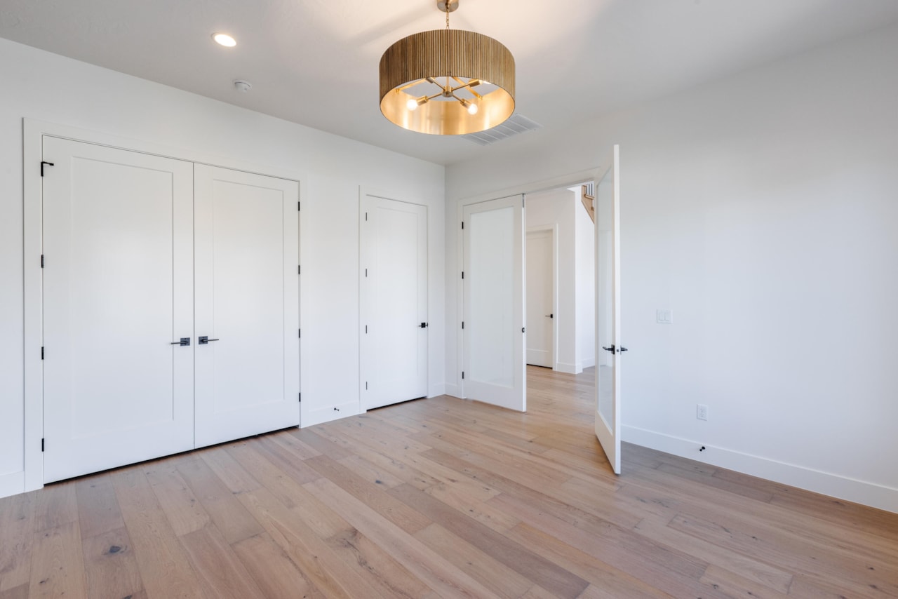 714 Chloe LN Washington, UT 84780 home for sale, MLS#25-258470 - Erika Rogers Photo 44