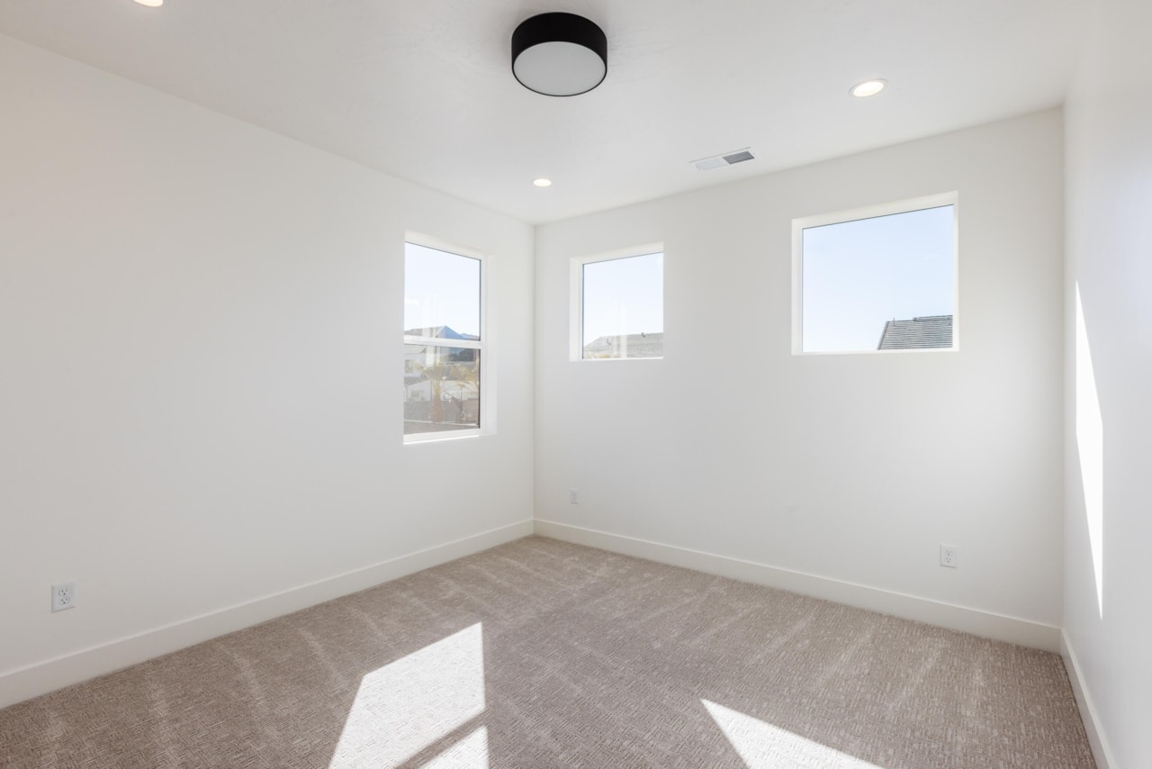 714 Chloe LN Washington, UT 84780 home for sale, MLS#25-258470 - Erika Rogers Photo 62