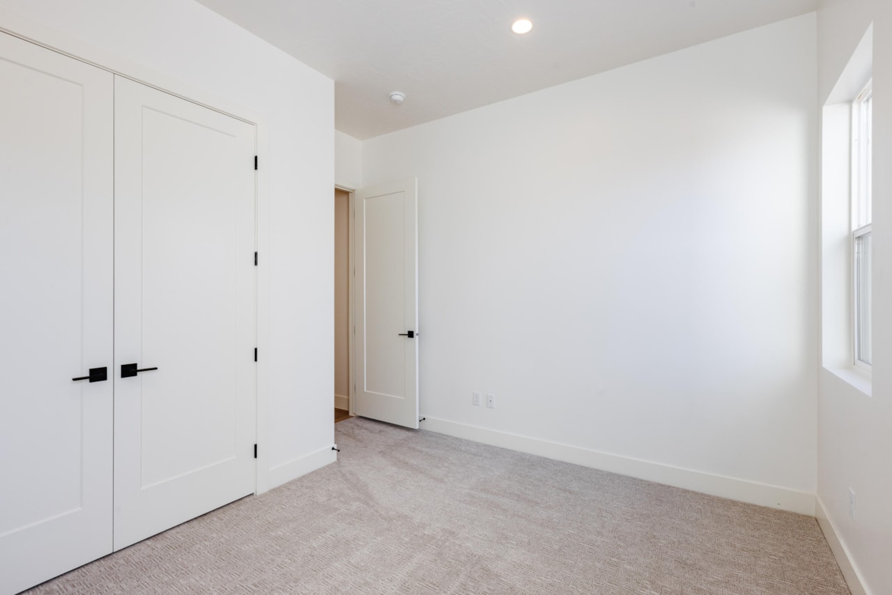 714 Chloe LN Washington, UT 84780 home for sale, MLS#25-258470 - Erika Rogers Photo 91