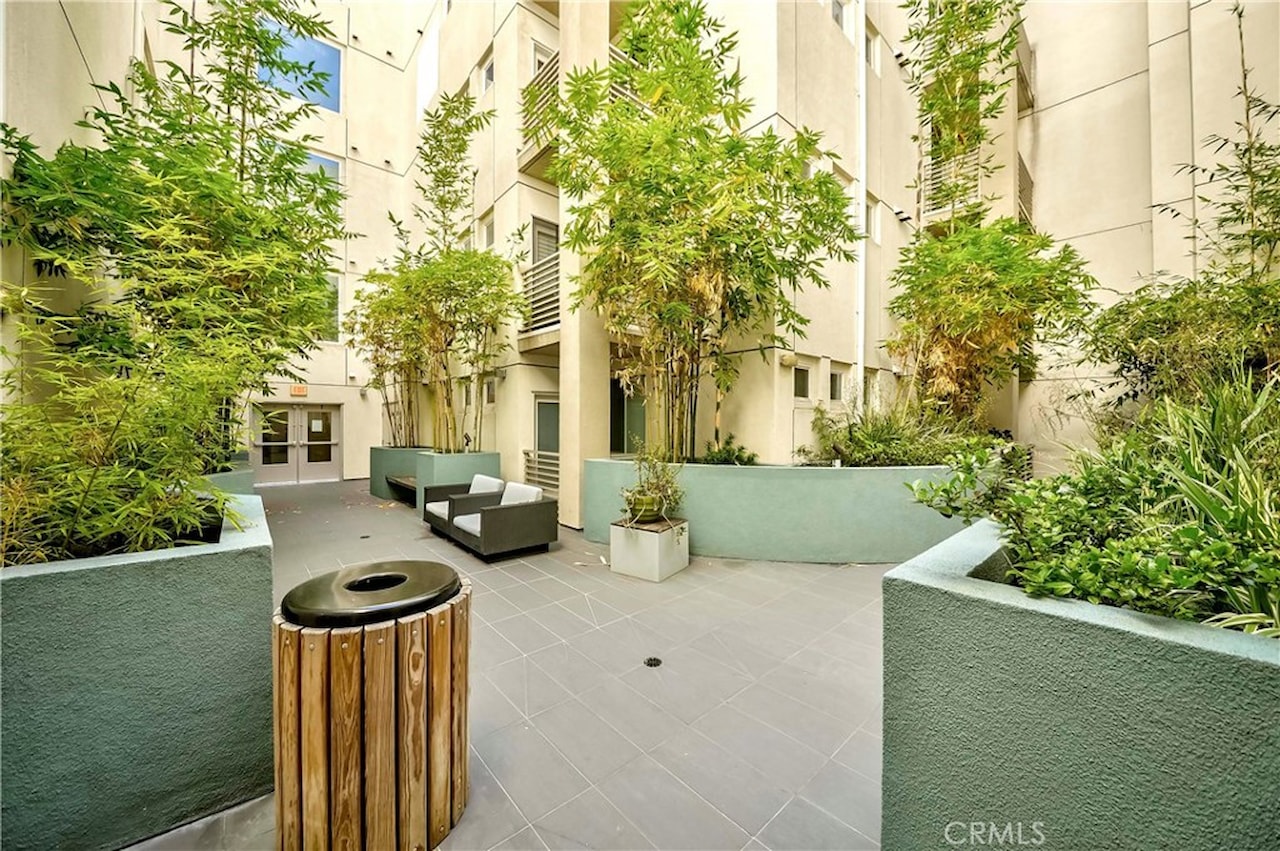 436 S Virgil Ave #403 Los Angeles, CA 90020 | MLS PW25185551 Photo 34