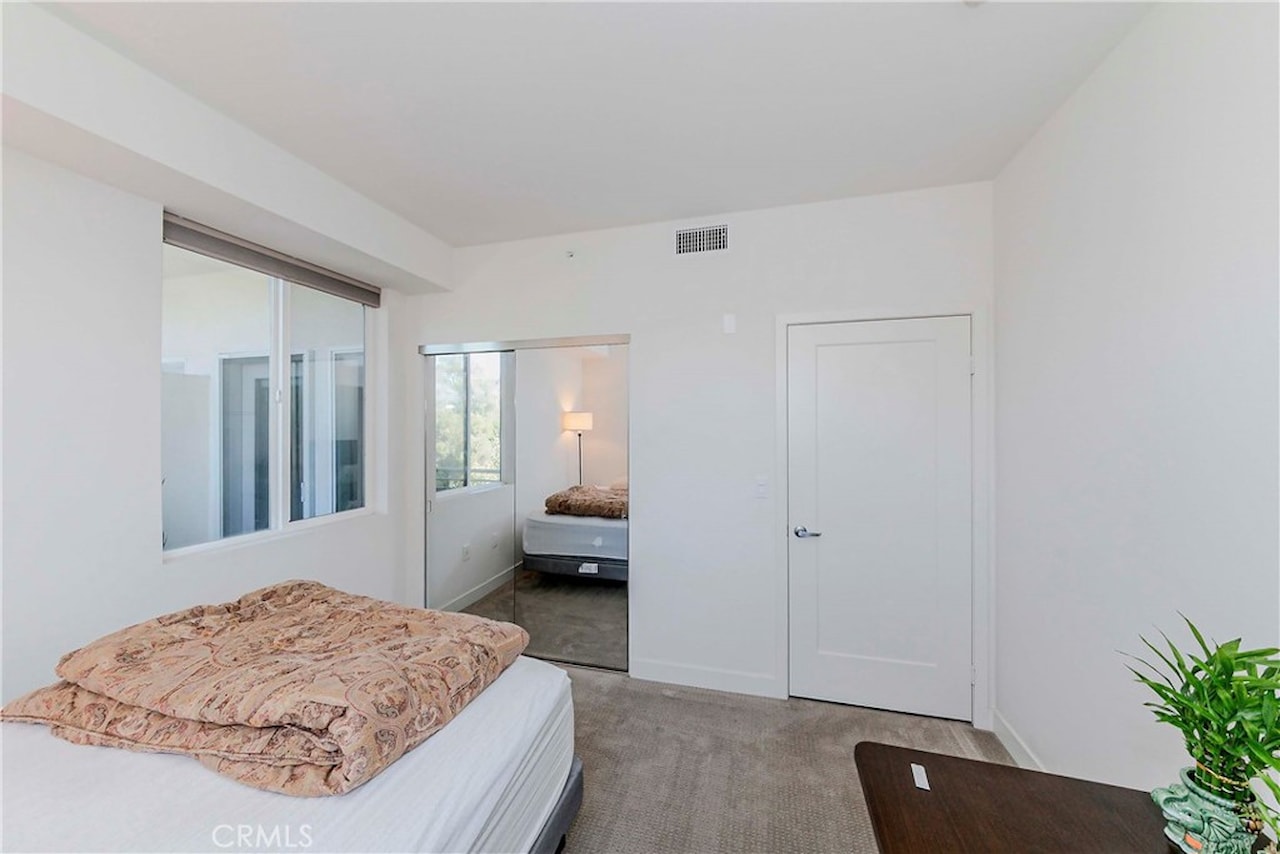 436 S Virgil Ave #403 Los Angeles, CA 90020 | MLS PW25185551 Photo 15
