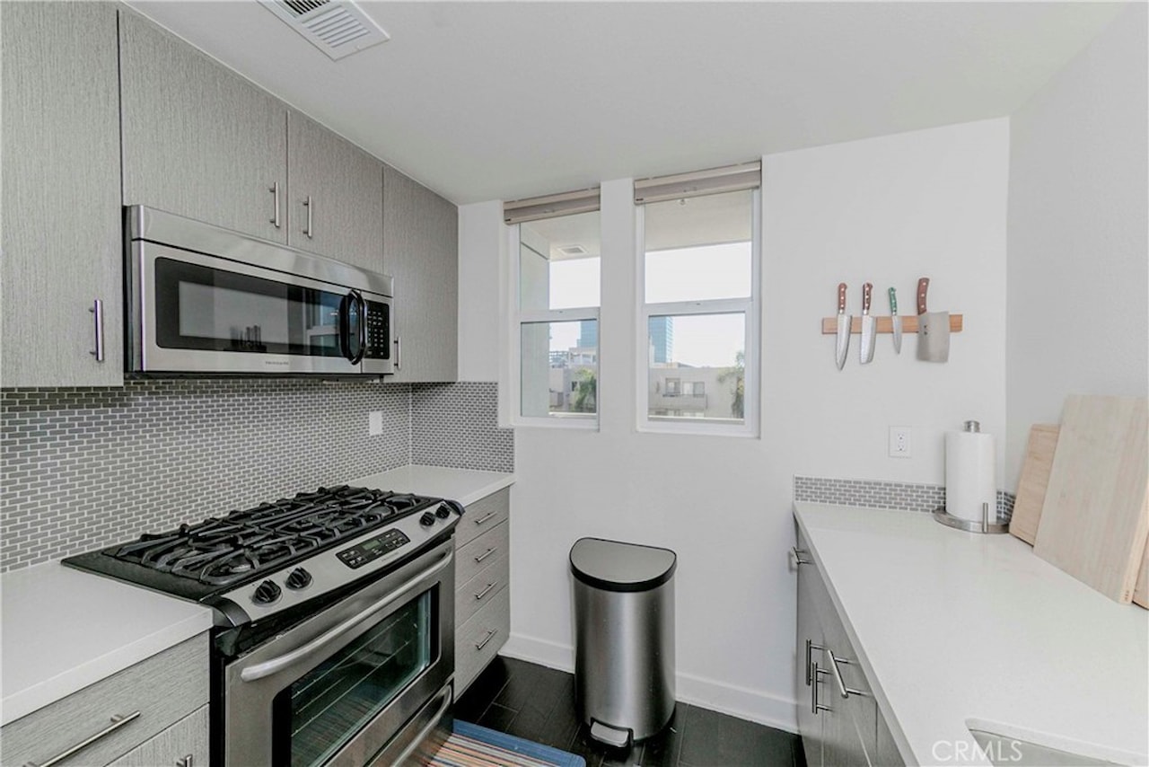 436 S Virgil Ave #403 Los Angeles, CA 90020 | MLS PW25185551 Photo 7