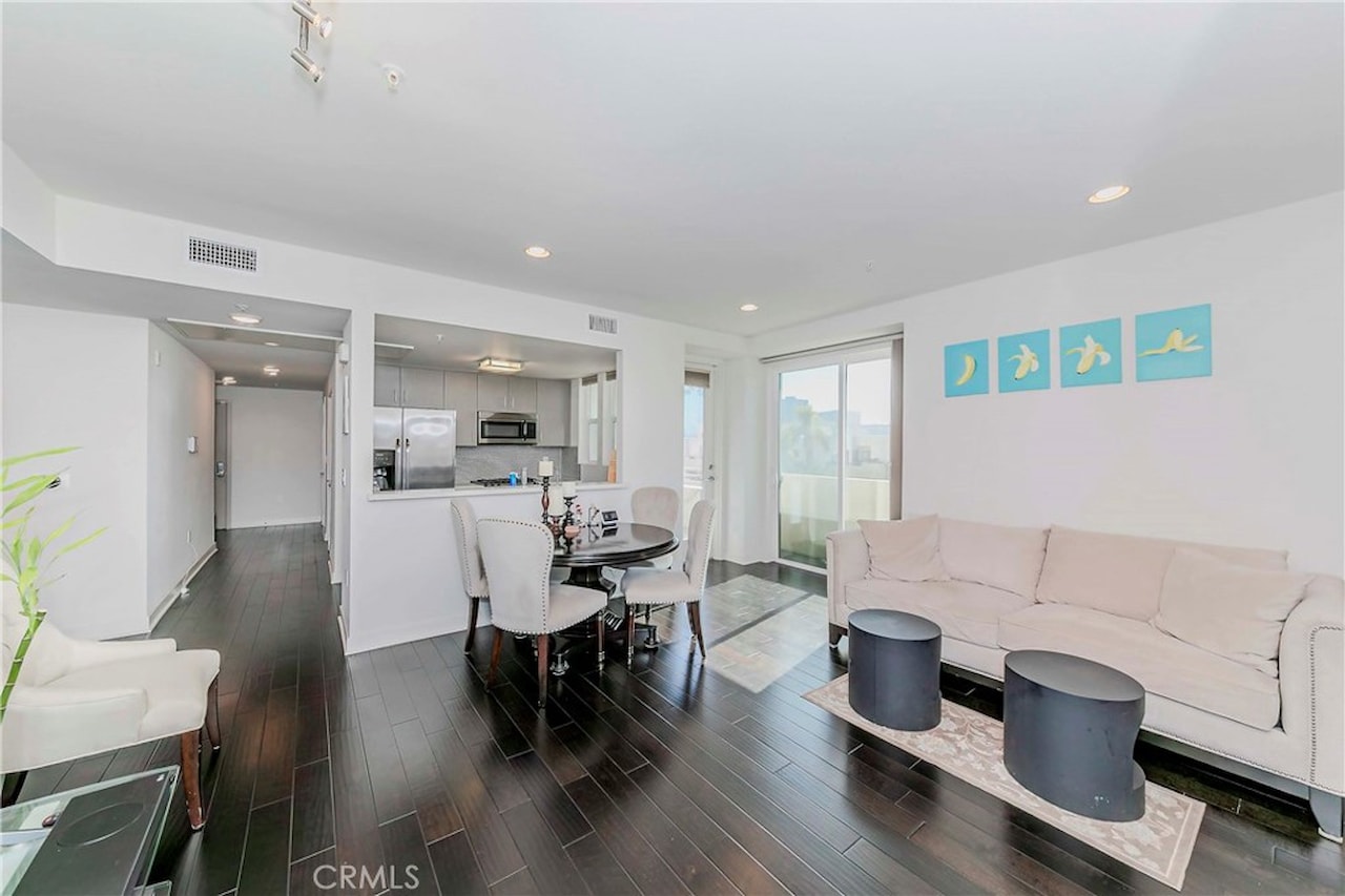 436 S Virgil Ave #403 Los Angeles, CA 90020 | MLS PW25185551 Photo 10