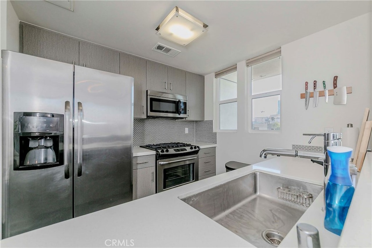 436 S Virgil Ave #403 Los Angeles, CA 90020 | MLS PW25185551 Photo 14