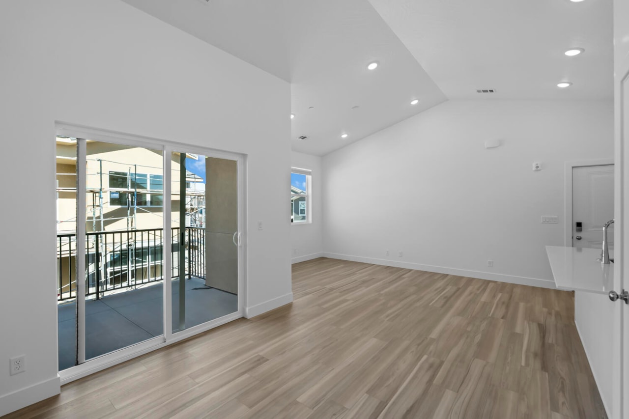 6051 Silver Birch LN #7-301 St George, UT 84790 condo for sale, MLS#25-264301 - Erika Rogers Photo 11