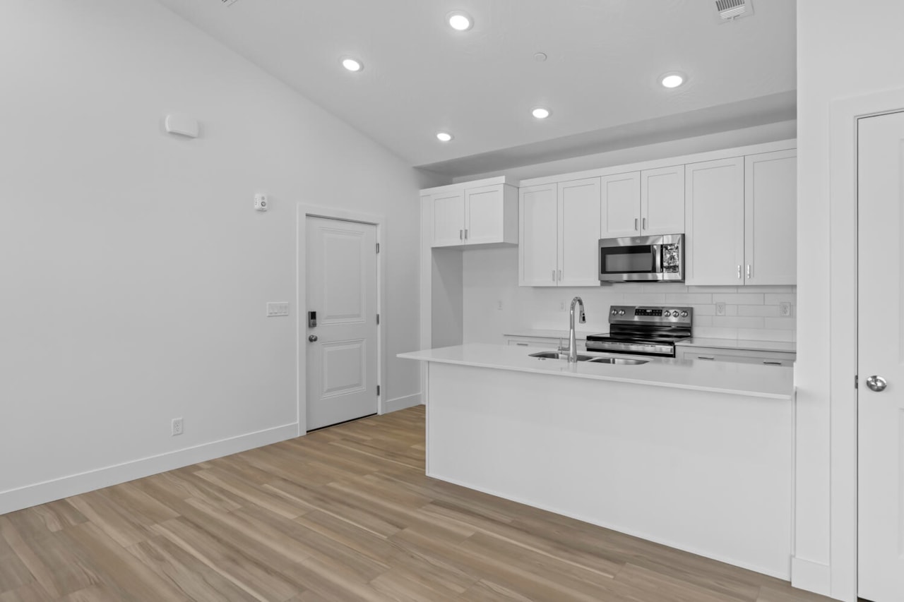 6051 Silver Birch LN #7-301 St George, UT 84790 condo for sale, MLS#25-264301 - Erika Rogers Photo 15