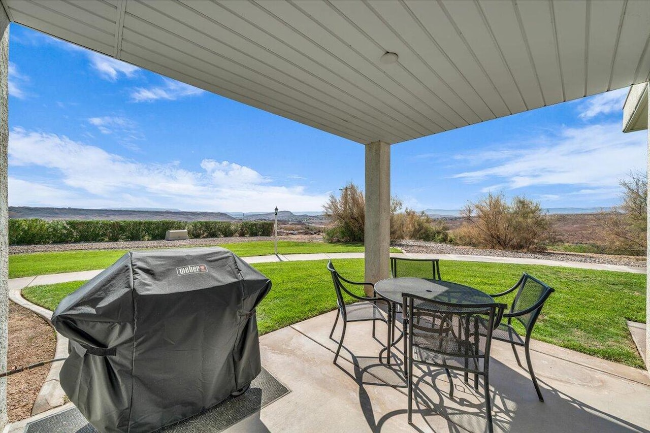 1845 W Canyon View DR #2101 St George, UT 84770 condo for sale, MLS#25-264302 - Erika Rogers Photo 24