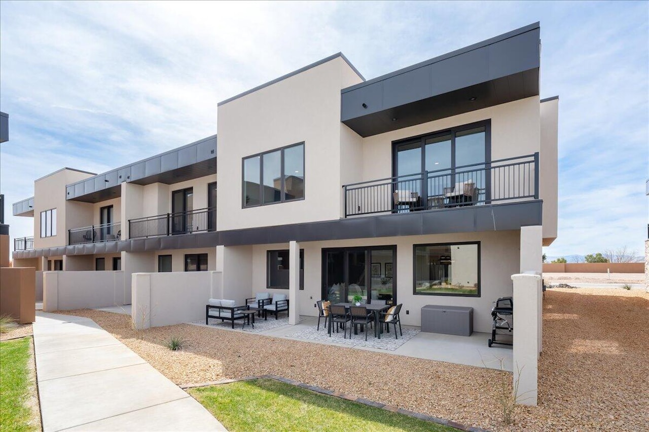 1624 W Ledges #134 St George, UT 84770 home for sale, MLS#25-262140 - Erika Rogers Photo 65