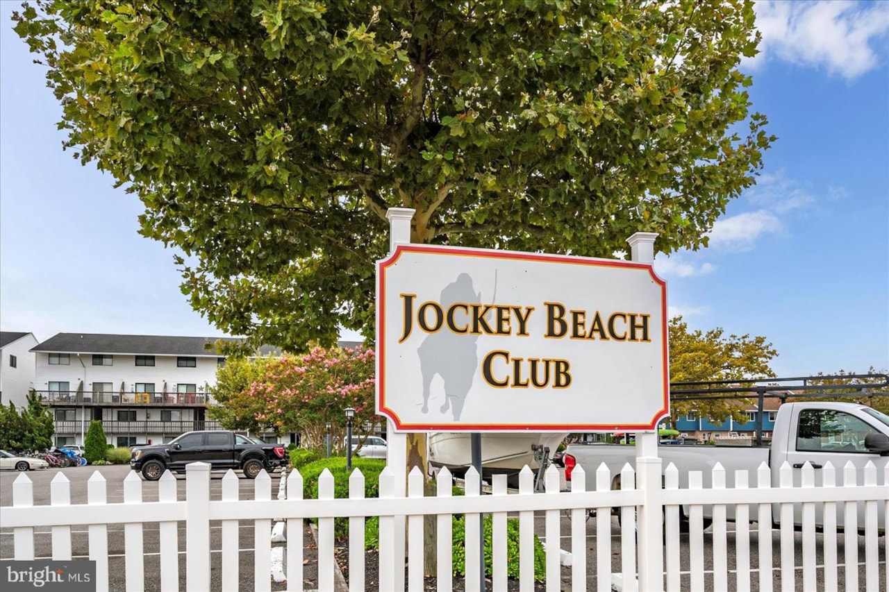 Jockey Beach Club Real Estate for Sale - 101 123rd St #235C3 in Ocean City Photo 3