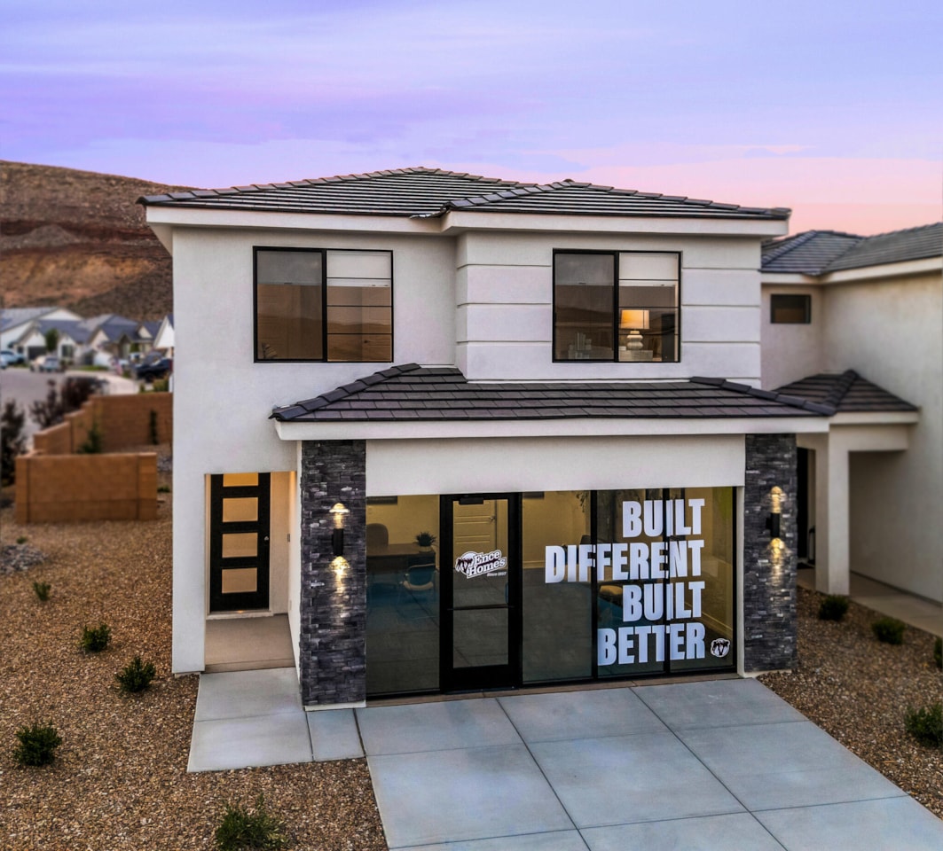 332 S Deep Creek DR Washington, UT 84780 home for sale, MLS#25-264372 - Erika Rogers