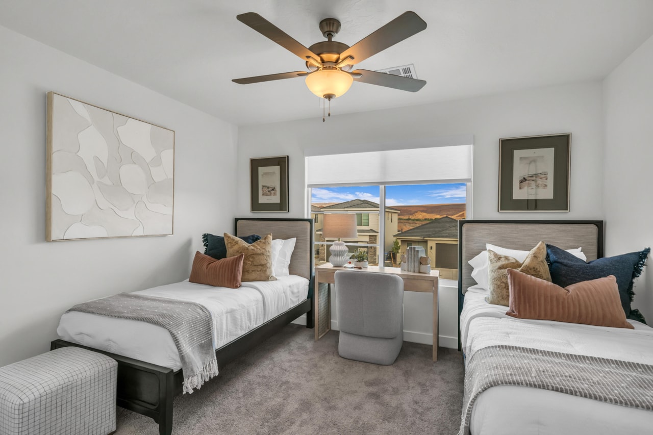 332 S Deep Creek DR Washington, UT 84780 home for sale, MLS#25-264372 - Erika Rogers Photo 24